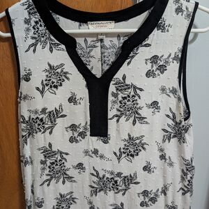 Floral Black and White Women's Top